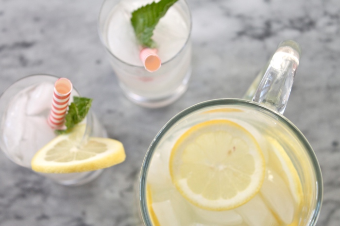 gin and lemonade