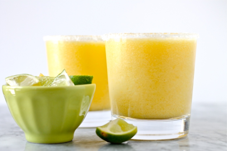 pineapple mango vodka smoothies